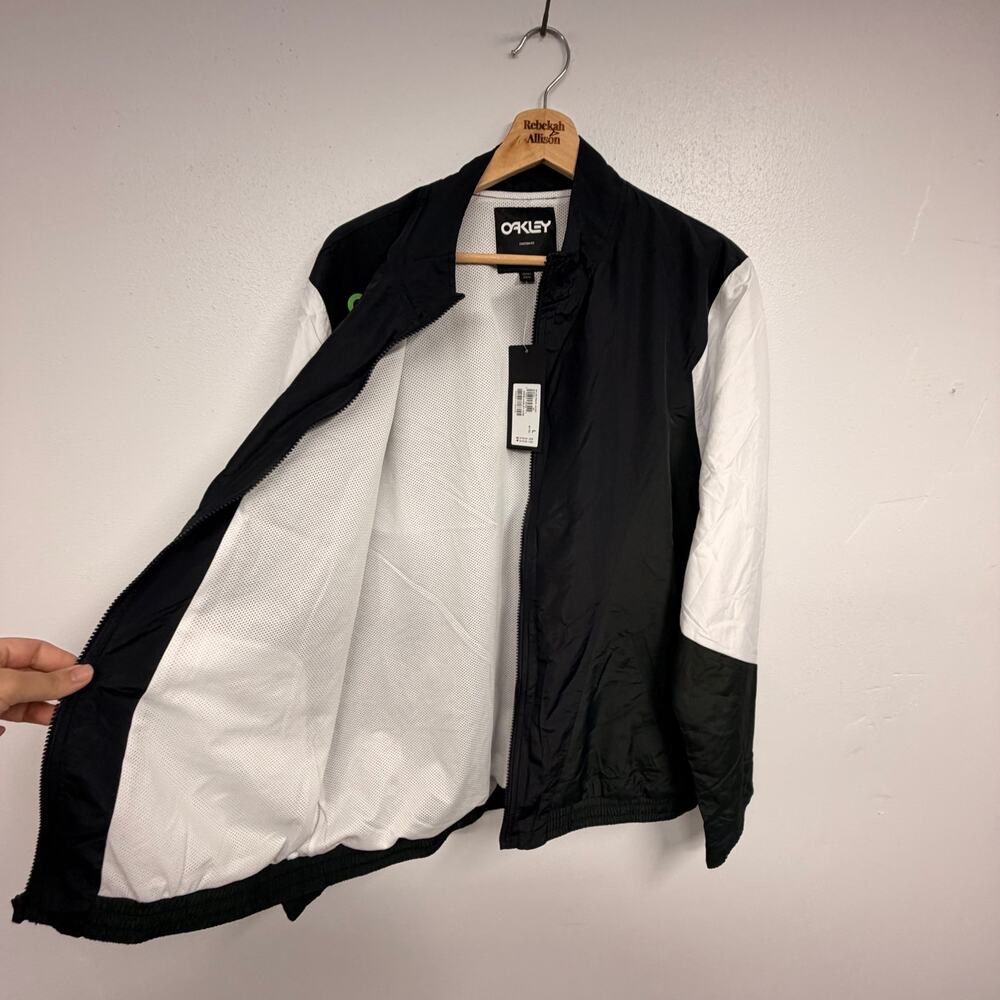 NWT Oakley Nylon Track Jacket Blackout Colorblock Windbreaker Men's SZ LARGE NEW - Picture 7 of 8